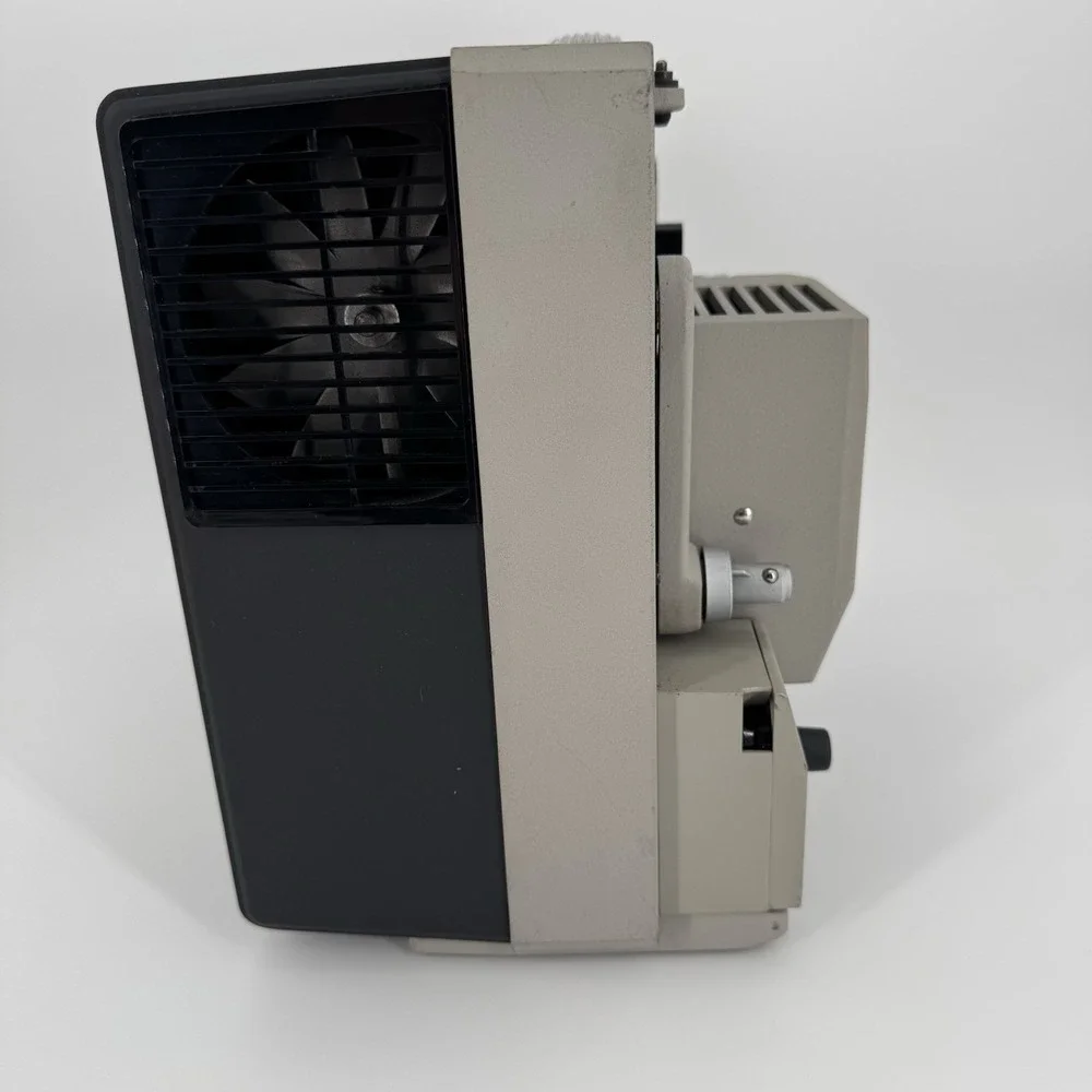 Vintage Bell & Howell Filmosonic 1742 B Super 8 Movie Projector For Parts Repair